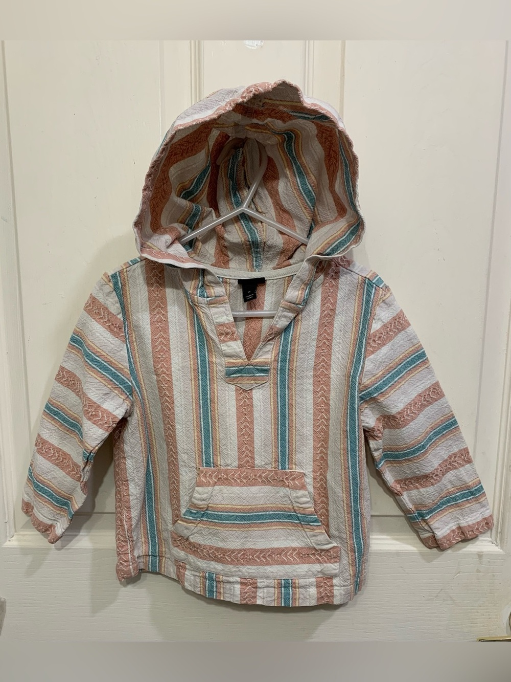 Art Class Beach Baja 3T Pullover Hoodie.          3417